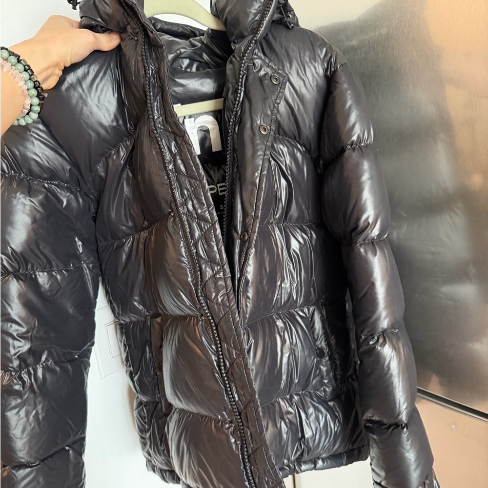 Aritzia TNA super puff Jacket